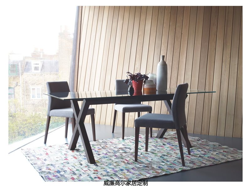 現(xiàn)代時(shí)尚彩色客廳茶幾地毯貼圖